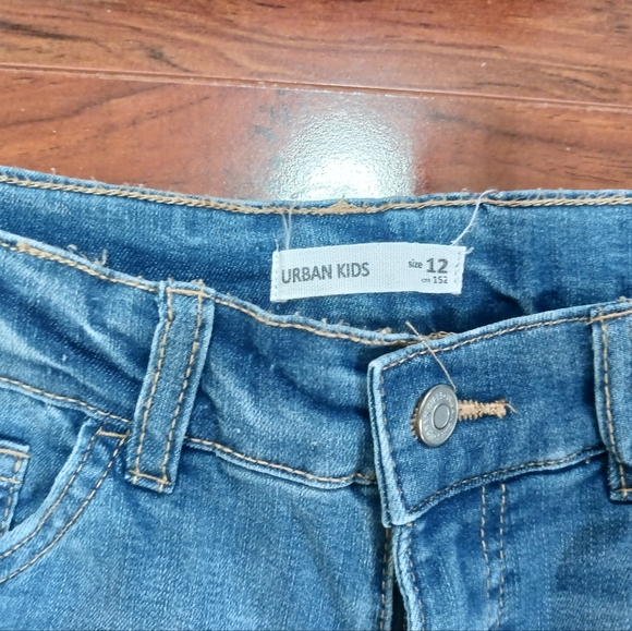 Used only once. Girls size 12 jeans - Picture 2 of 2
